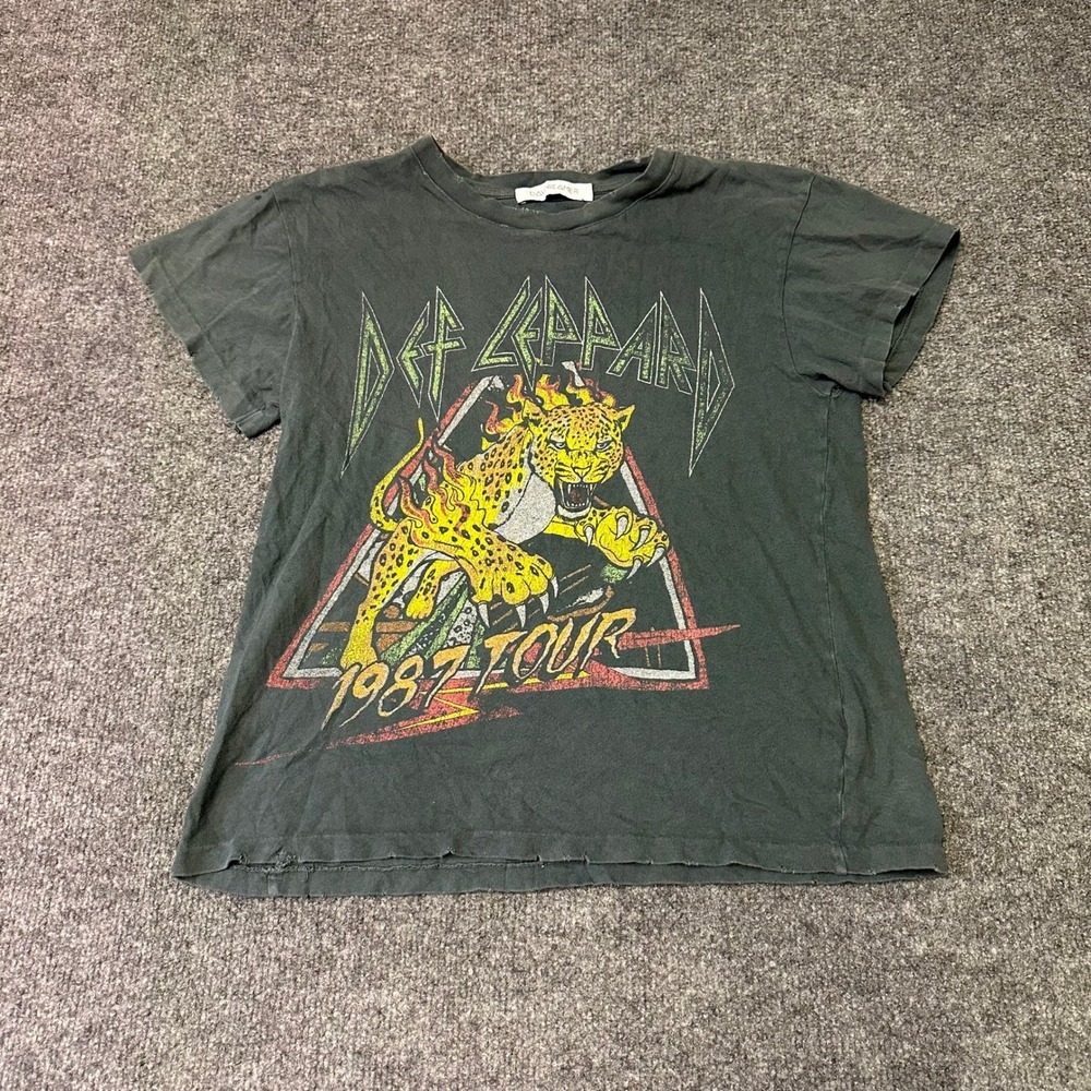 Daydreamer T-Shirt Womens Size S Black Def Leppard 1987 Tour Distressed Graphic